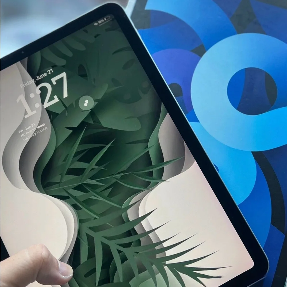 iPad Air 4 (4th Gen, 10.9